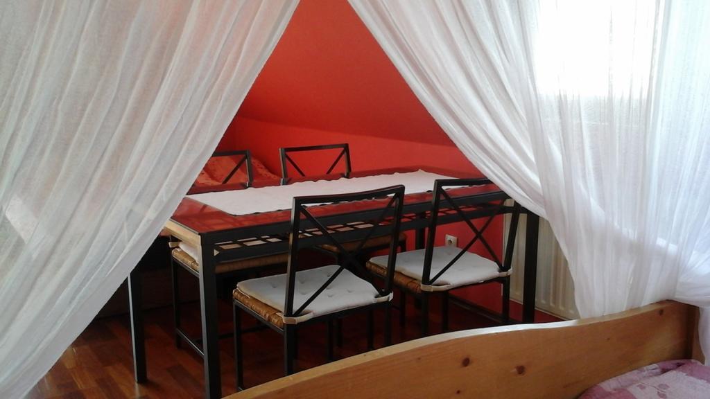 Kincses Vendeghaz Hotel Balatongyörök Esterno foto